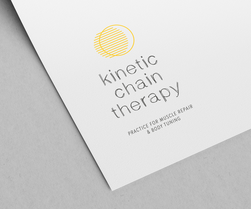 Robyn_Businesscards_Free-Postcard-Mockup kopie.jpg